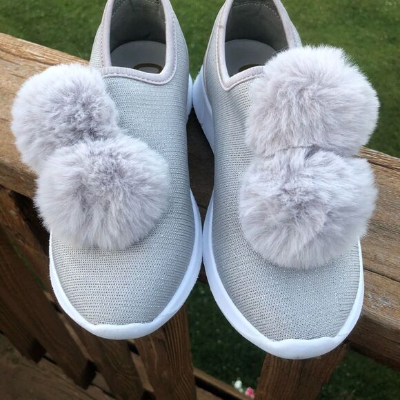 Sam Edelman Circus Pom Pom slip on sliver sparkle casual sneakers size 6 - Picture 3 of 8